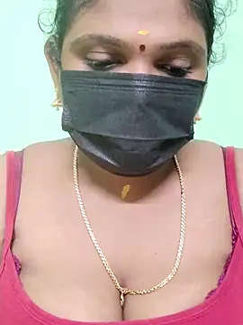 Snapshot of malliga98 chatting on 02-23-25, 05:50 malliga98 online show from 02-23-25, 05:50