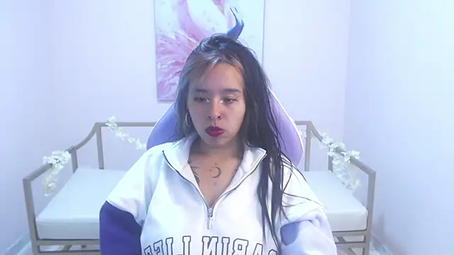 Mia Lopez  online show from 12-09-24, 09:26