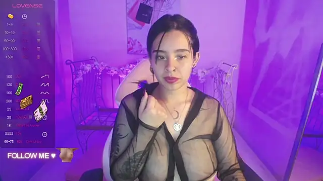 Mia Lopez  online show from 01-29-25, 02:00