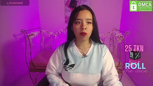 Mia Lopez  online show from 02-28-25, 11:47