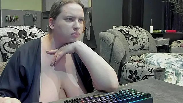 1lindsey1 online show from 02-05-25, 03:23