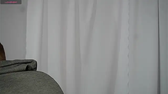 Snapshot of dustyn_fox chatting on 12-06-24, 02:17 dustyn fox online show from 12-06-24, 02:17