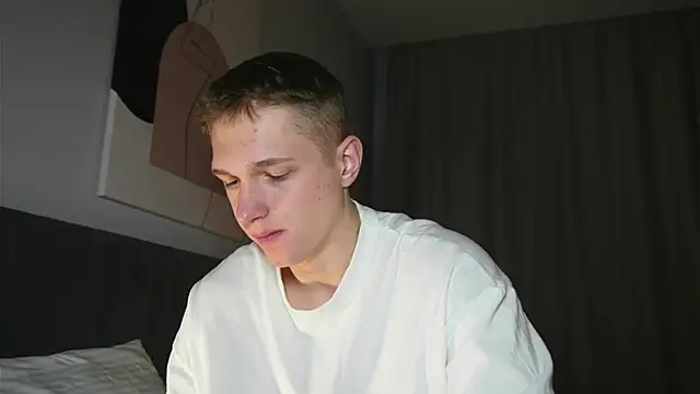 Snapshot of dustyn_fox chatting on 01-28-25, 10:12 dustyn fox online show from 01-28-25, 10:12