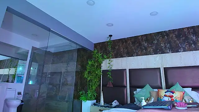 sophie starx online show from 12-07-24, 08:00