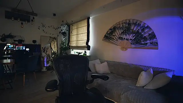 Leona Mell online show from 02-20-26, 02:30