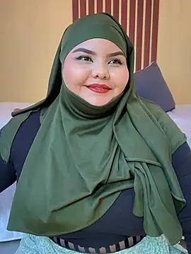 Snapshot of _Shara_Handal_ chatting on 01-08-25, 06:52 Shara Handal online show from 01-08-25, 06:52