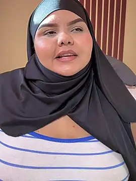 Snapshot of _Shara_Handal_ chatting on 01-09-25, 12:52 Shara Handal online show from 01-09-25, 12:52