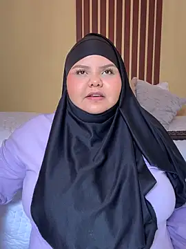 Snapshot of _Shara_Handal_ chatting on 01-24-25, 10:41 Shara Handal online show from 01-24-25, 10:41