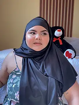 Snapshot of _Shara_Handal_ chatting on 02-14-25, 03:26 Shara Handal online show from 02-14-25, 03:26