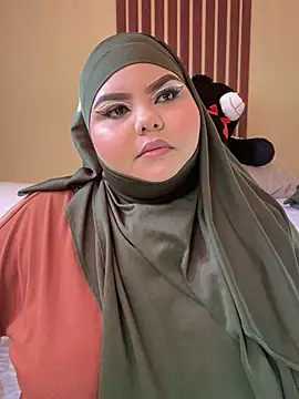 Snapshot of _Shara_Handal_ chatting on 02-16-25, 12:54 Shara Handal online show from 02-16-25, 12:54