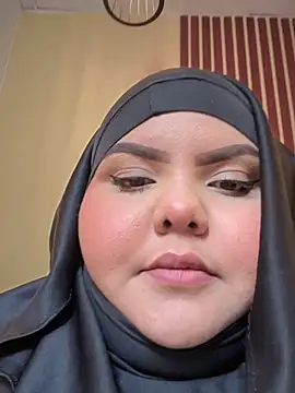 Snapshot of _Shara_Handal_ chatting on 03-02-25, 10:56 Shara Handal online show from 03-02-25, 10:56