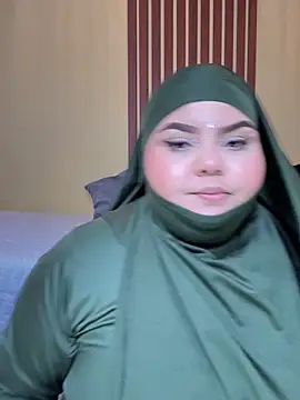 Snapshot of _Shara_Handal_ chatting on 03-05-25, 10:11 Shara Handal online show from 03-05-25, 10:11