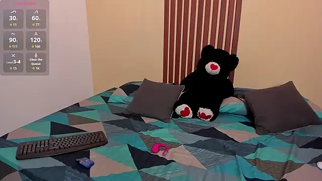  Shara Handal  online show from 10-19-25, 07:42