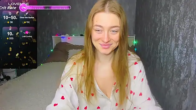 Demure Smile online show from 10-13-25, 04:34