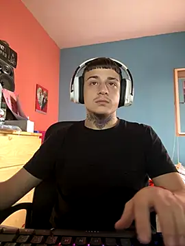 Nenejoven16- online show from 10-13-25, 08:47