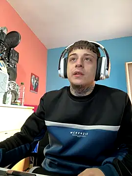 Nenejoven16- online show from 11-11-25, 10:37