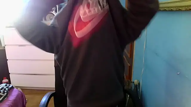 Snapshot of Nenejoven16- chatting on 03-13-26, 08:43 Nenejoven16- online show from 03-13-26, 08:43