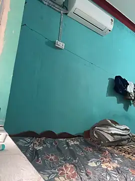 Snapshot of sonalsanskar chatting on 10-05-25, 06:56 sonalsanskar online show from 10-05-25, 06:56