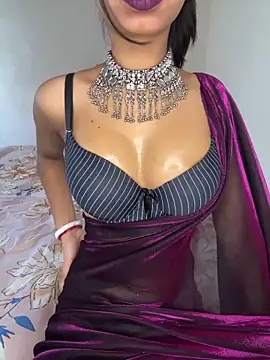 Hot-sexy222 online show from 12-07-24, 02:42