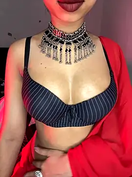 Hot-sexy222 online show from 11-01-25, 01:40