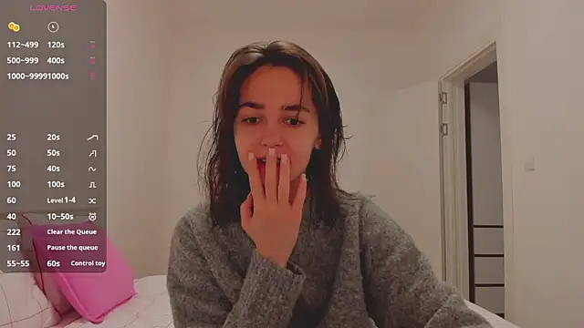 JudyAngil online show from 11-06-25, 06:25