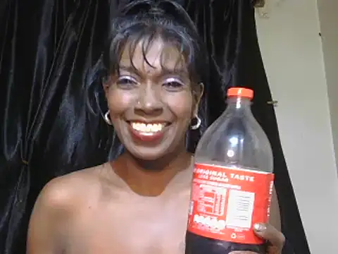 Fuckable Nasty MILF online show from 01-12-25, 06:05