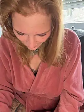 Snapshot of redNatified chatting on 02-17-26, 09:06 redNatified online show from 02-17-26, 09:06