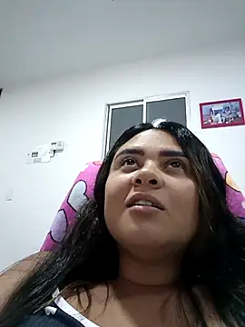 Snapshot of sexy-latin10 chatting on 04-26-26, 02:20 sexy-latin10 online show from 04-26-26, 02:20