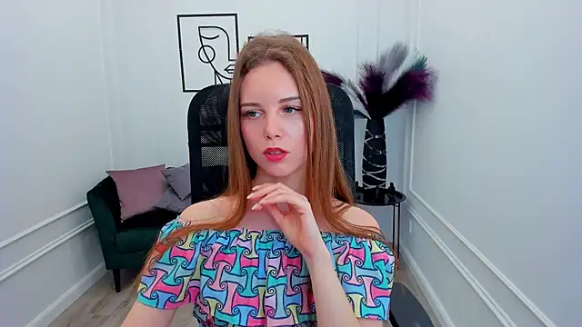 Snapshot of MileyWings chatting on 09-27-25, 11:48 MileyWings online show from 09-27-25, 11:48