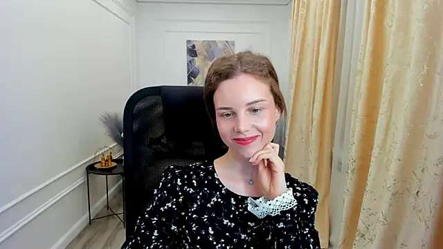 Snapshot of MileyWings chatting on 06-23-26, 12:25 MileyWings online show from 06-23-26, 12:25
