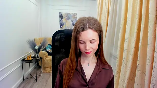 Snapshot of MileyWings chatting on 06-27-26, 12:22 MileyWings online show from 06-27-26, 12:22
