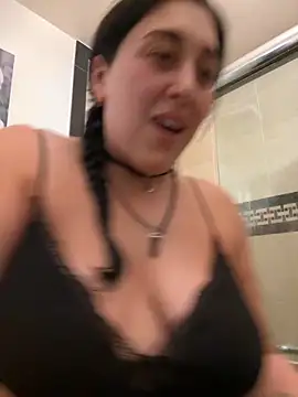 ThicBunz online show from 09-28-25, 04:40