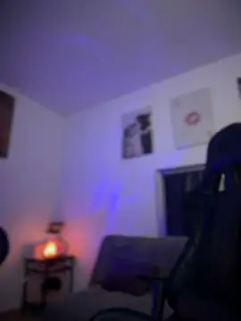 Snapshot of Piinkpandora chatting on 02-14-26, 11:23 Piinkpandora online show from 02-14-26, 11:23