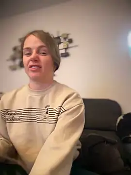 Snapshot of Piinkpandora chatting on 02-18-26, 09:55 Piinkpandora online show from 02-18-26, 09:55