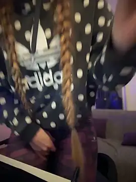 Snapshot of Piinkpandora chatting on 03-05-26, 08:27 Piinkpandora online show from 03-05-26, 08:27