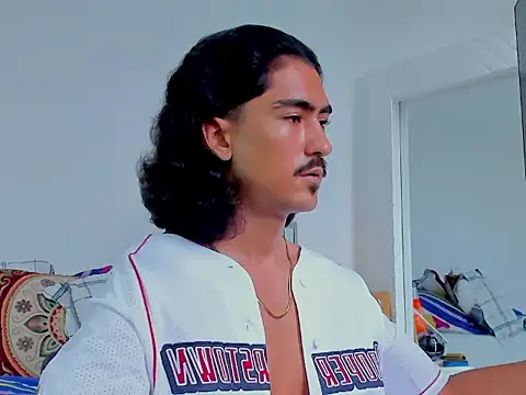 david  johnson372 online show from 09-18-25, 01:24