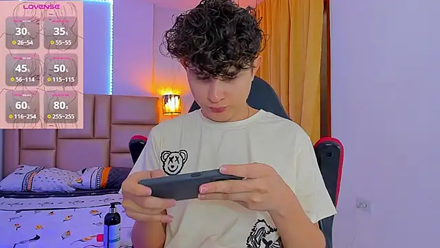 Nathan Bluee online show from 02-13-25, 12:21