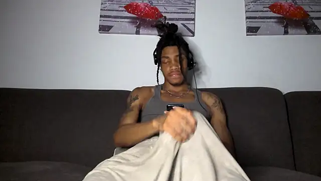 Snapshot of Skinnyblackman chatting on 01-14-26, 03:34 Skinnyblackman online show from 01-14-26, 03:34