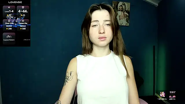 Luxuryalma online show from 09-24-25, 06:39