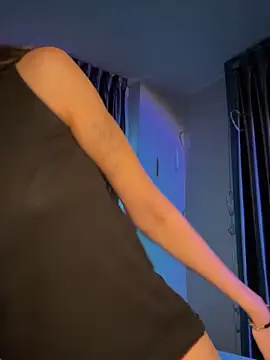 Sophiehii online show from 05-15-26, 11:06