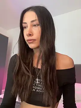 Sophiehii online show from 06-16-26, 10:51