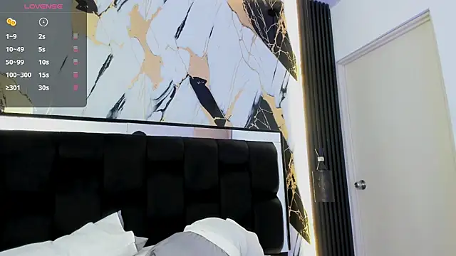 Snapshot of Seductivo_jr chatting on 02-24-26, 05:38 Seductivo jr online show from 02-24-26, 05:38