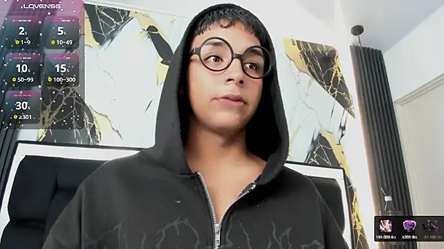 Snapshot of Seductivo_jr chatting on 03-01-26, 06:48 Seductivo jr online show from 03-01-26, 06:48