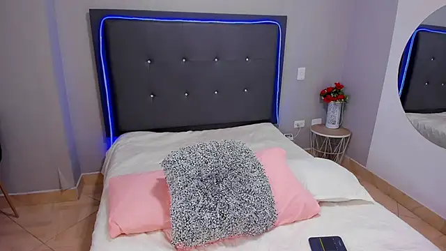 emma lye online show from 02-23-25, 12:30