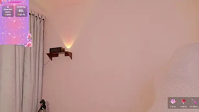 Snapshot of juli_juliana chatting on 01-31-25, 01:33 juli juliana online show from 01-31-25, 01:33