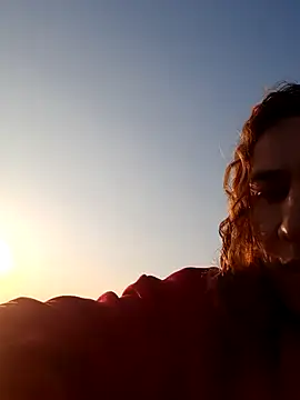 Greacky online show from 02-06-25, 04:25