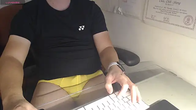 chih515 online show from 12-29-24, 03:11