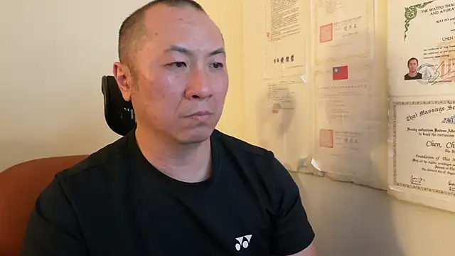 chih515 online show from 02-06-25, 06:29