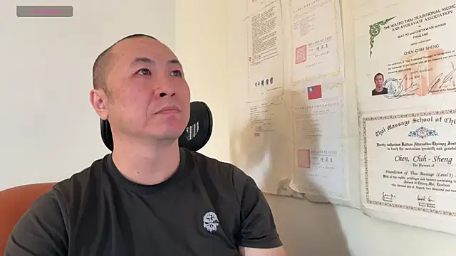 chih515 online show from 02-21-25, 02:17