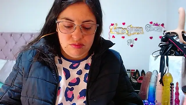 lanaqueen699 online show from 09-26-25, 12:20